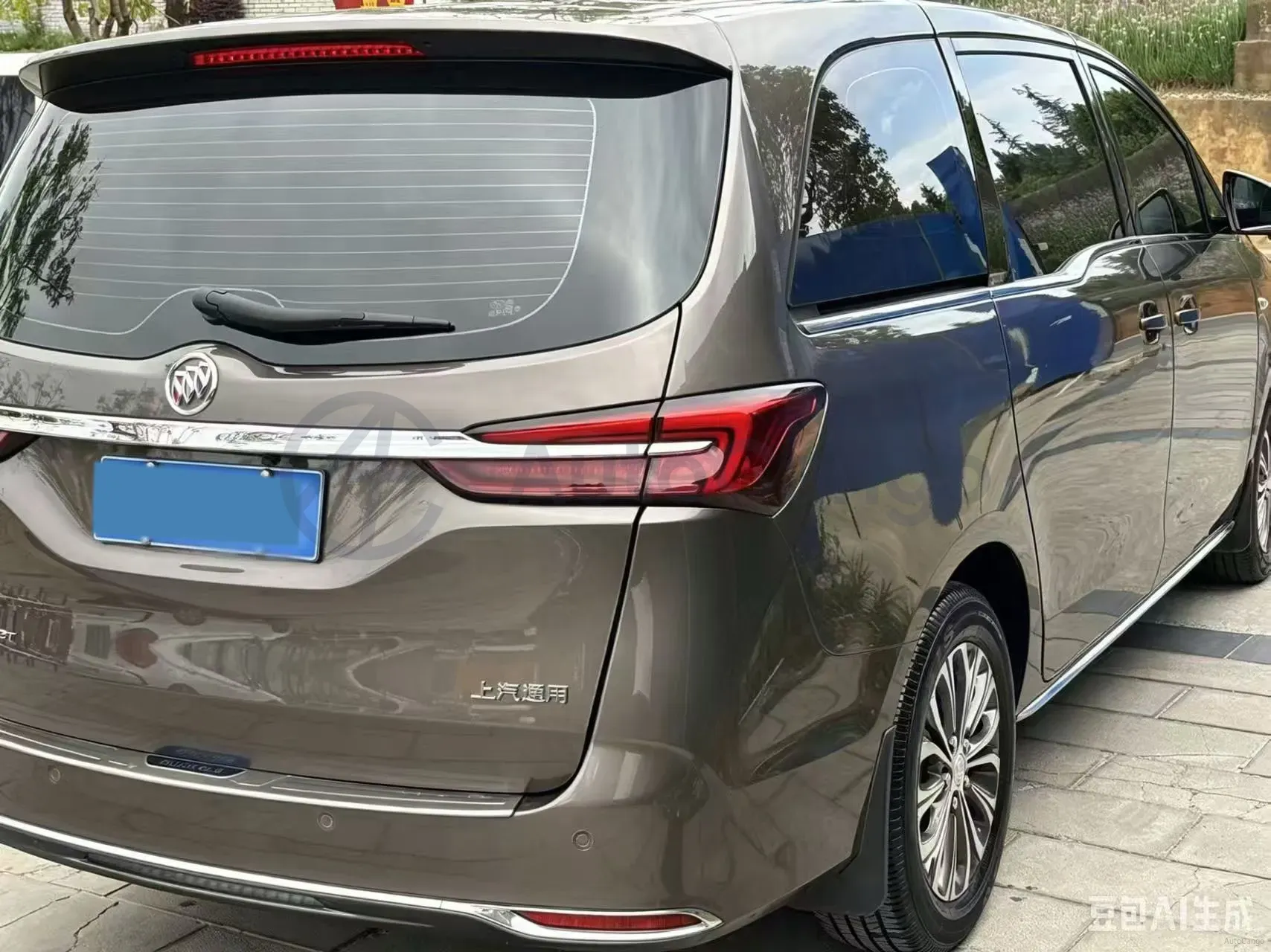2023 Buick GL8 2.0T 237HP L4 9AT,autocango,china used car exporter,china ev exporter,chinese used car exporter,chinese used ev exporter