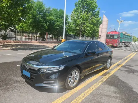 2018 HONDA ACCORD,autocango,china used car exporter,china ev exporter,chinese used car exporter,chinese used ev exporter