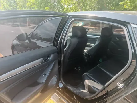 2018 Honda Accord 1.5T 194HP L4 CVT