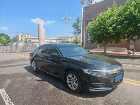 2018 Honda Accord 1.5T 194HP L4 CVT