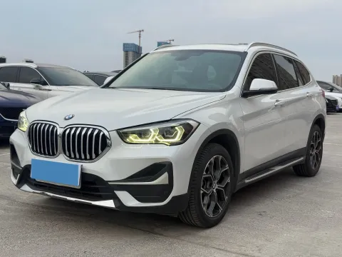 2022 BMW X1,autocango,china used car exporter,china ev exporter,chinese used car exporter,chinese used ev exporter