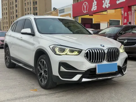 2022 BMW X1 2.0T 192HP L4 7DCT,autocango,china used car exporter,china ev exporter,chinese used car exporter,chinese used ev exporter