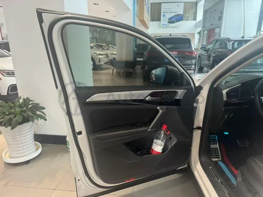 2022 Volkswagen Tayron 1.4T 150HP L4 7DCT,autocango,china used car exporter,china ev exporter,chinese used car exporter,chinese used ev exporter