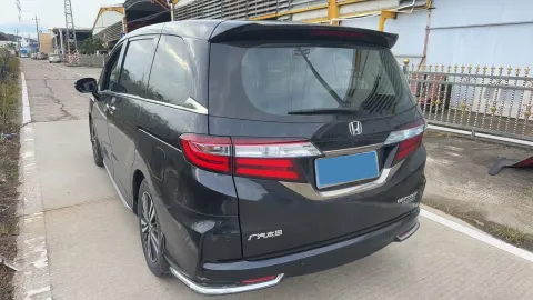 2019 Honda Odyssey 2.0L 146HP L4 E-CVT Hybrid