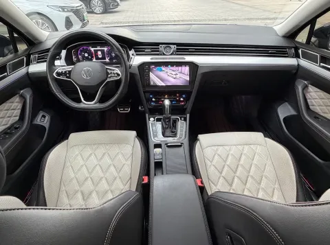 2023 Volkswagen Magotan 2.0T 186HP L4 7DCT