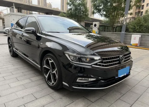 2023 Volkswagen Magotan 2.0T 186HP L4 7DCT