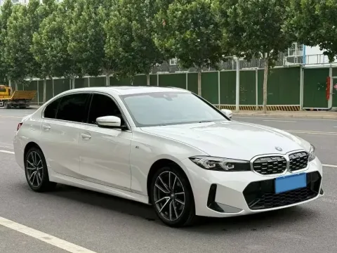 2024 BMW 3 Series 2.0T 184HP L4 8AT