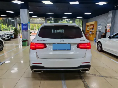 2019 Mercedes-Benz GLC Class 2.0T 211HP L4 9AT