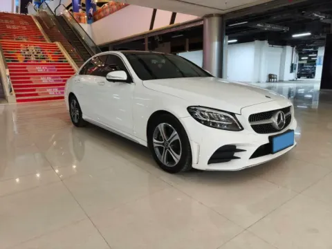 2020 Mercedes-Benz C Class 1.5T 184HP L4 9AT,autocango,china used car exporter,china ev exporter,chinese used car exporter,chinese used ev exporter