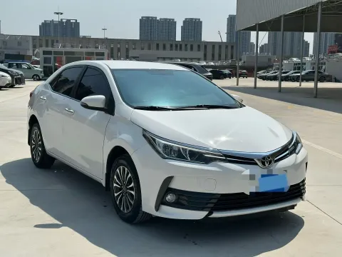 2017 Toyota Corolla 1.2T 116HP L4 CVT,autocango,china used car exporter,china ev exporter,chinese used car exporter,chinese used ev exporter
