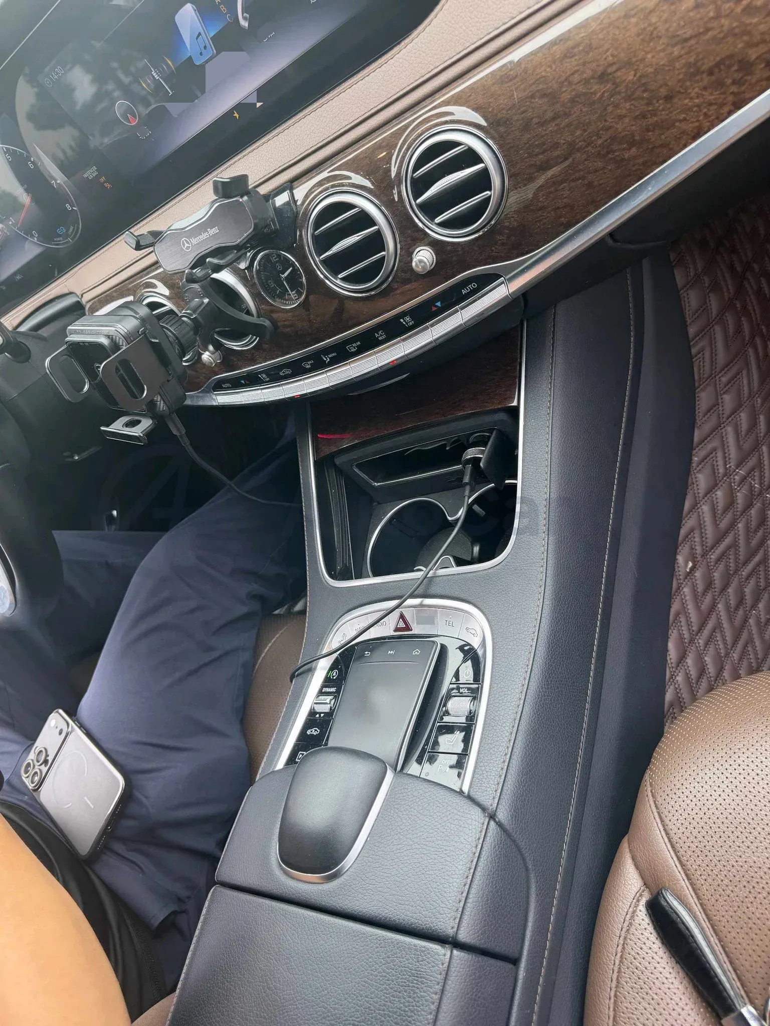 2020 Mercedes-Benz S Class 3.0T 299HP L6 9AT,autocango,china used car exporter,china ev exporter,chinese used car exporter,chinese used ev exporter