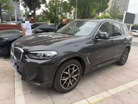 2023 BMW X3,autocango,china used car exporter,china ev exporter,chinese used car exporter,chinese used ev exporter