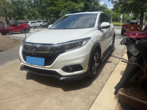 2022 HONDA VEZEL,autocango,china used car exporter,china ev exporter,chinese used car exporter,chinese used ev exporter
