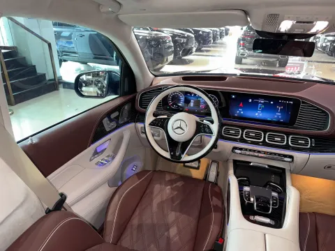 2025 Mercedes-Benz Maybach GLS 3.0T 381HP L6 9AT