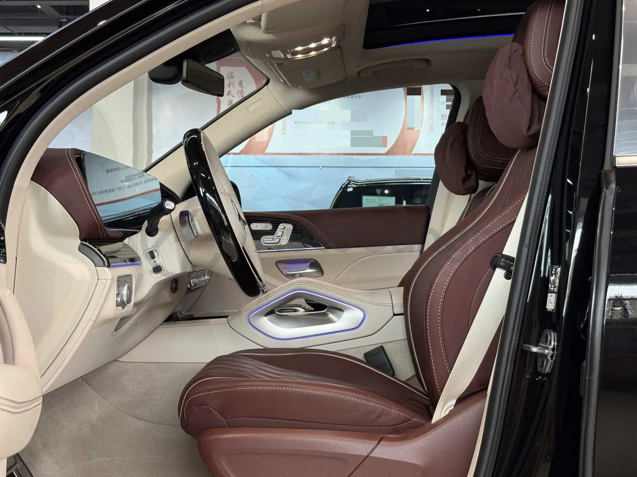 2025 Mercedes-Benz Maybach GLS 3.0T 381HP L6 9AT,autocango,china used car exporter,china ev exporter,chinese used car exporter,chinese used ev exporter