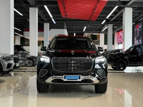 2025 Mercedes-Benz Maybach GLS 3.0T 381HP L6 9AT