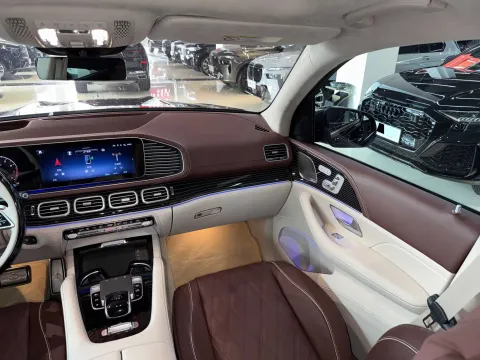 2025 Mercedes-Benz Maybach GLS 3.0T 381HP L6 9AT