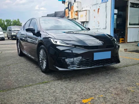 2024 Toyota Camry 2.0L 152HP L4 E-CVT Hybrid,autocango,china used car exporter,china ev exporter,chinese used car exporter,chinese used ev exporter