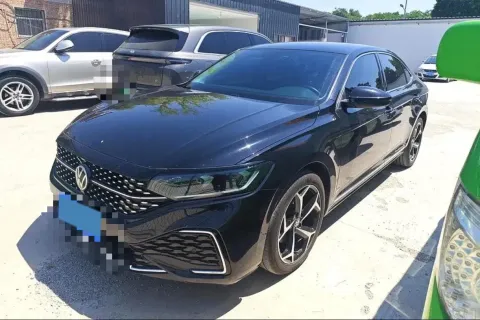 2024 VOLKSWAGEN PASSAT,autocango,china used car exporter,china ev exporter,chinese used car exporter,chinese used ev exporter