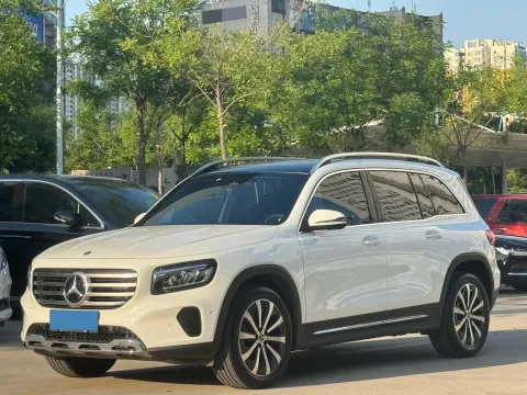 2025 MERCEDES-BENZ GLB CLASS,autocango,china used car exporter,china ev exporter,chinese used car exporter,chinese used ev exporter