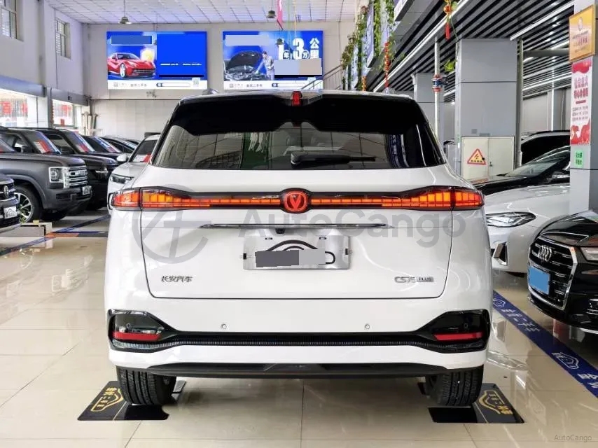 2025 ChangAn CS75 Plus 1.5T 192HP L4 8AT,autocango,china used car exporter,china ev exporter,chinese used car exporter,chinese used ev exporter