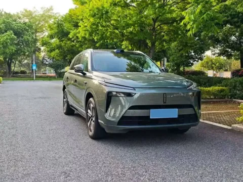 2025 WEY BlueMountain 1.5T 170HP L4 4DHT PHEV 52.3KWH