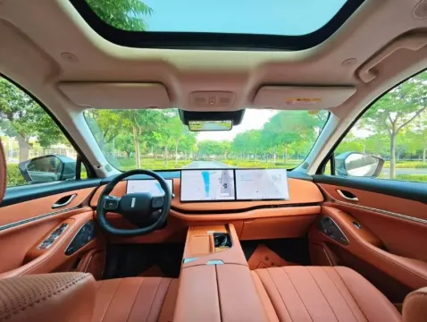 2025 WEY BlueMountain 1.5T 170HP L4 4DHT PHEV 52.3KWH