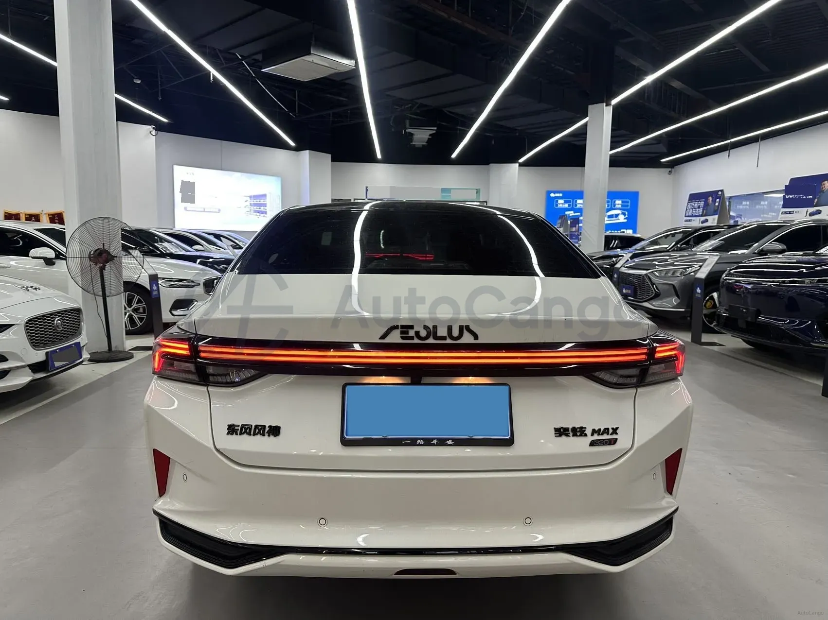 2021 DongFeng Aeolus YiXuan MAX 1.5T 190HP L4 7DCT,autocango,china used car exporter,china ev exporter,chinese used car exporter,chinese used ev exporter