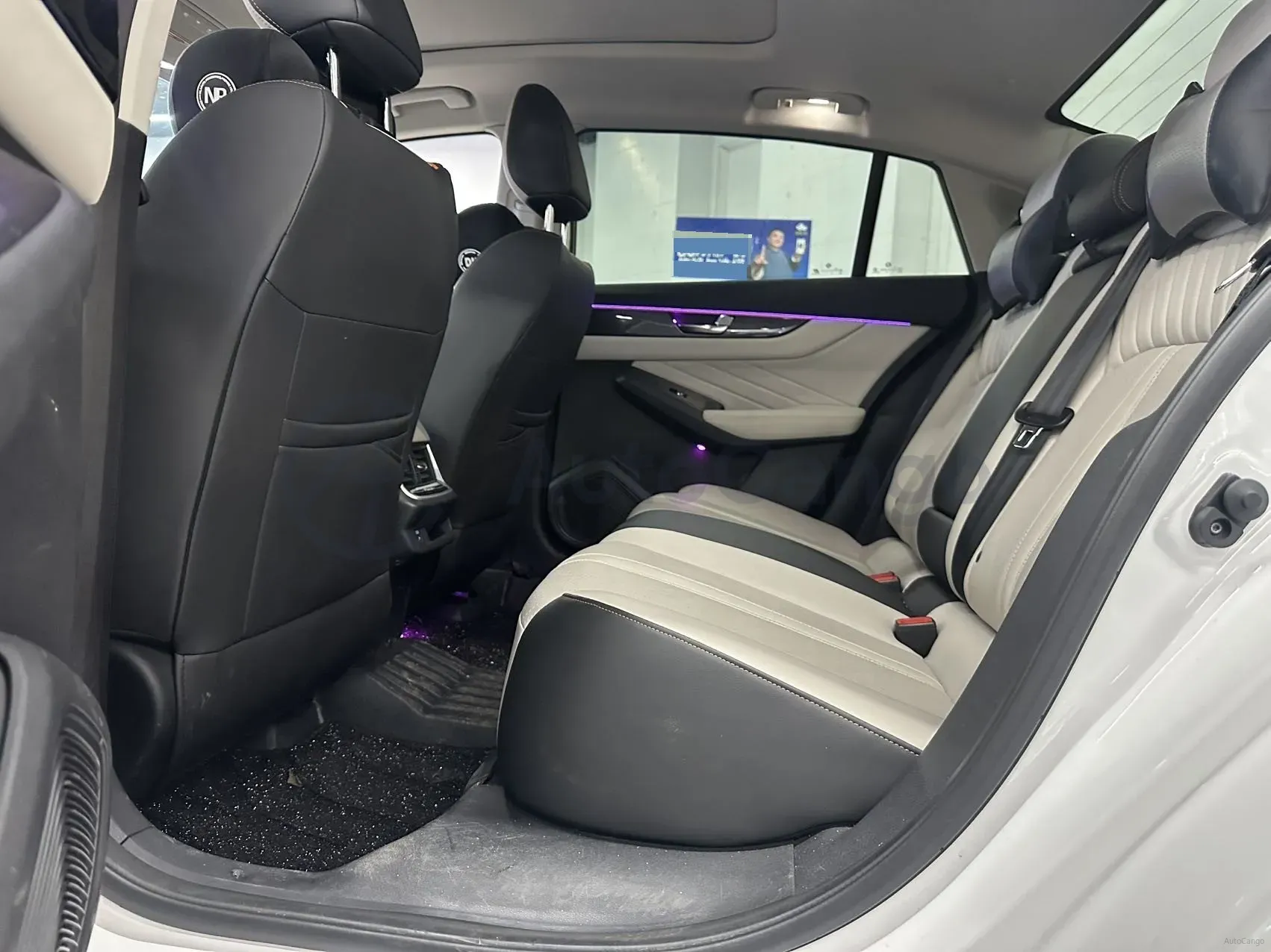 2021 DongFeng Aeolus YiXuan MAX 1.5T 190HP L4 7DCT,autocango,china used car exporter,china ev exporter,chinese used car exporter,chinese used ev exporter