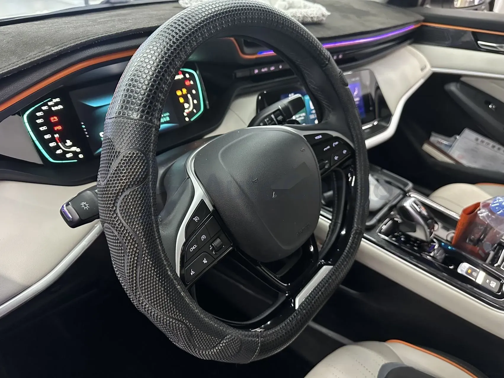2021 DongFeng Aeolus YiXuan MAX 1.5T 190HP L4 7DCT,autocango,china used car exporter,china ev exporter,chinese used car exporter,chinese used ev exporter