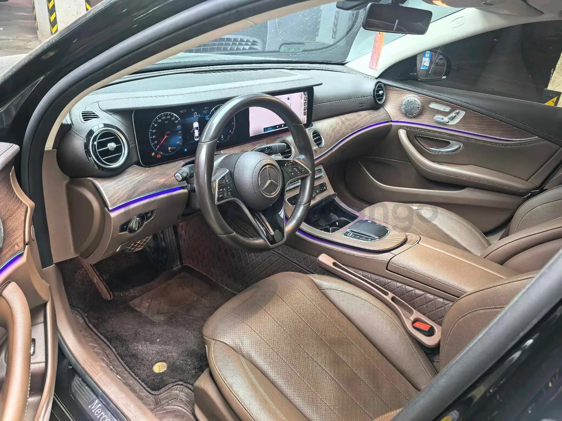 2022 Mercedes-Benz GLC Class 2.0T 258HP L4 9AT,autocango,china used car exporter,china ev exporter,chinese used car exporter,chinese used ev exporter
