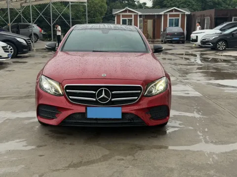 2020 Mercedes-Benz E Class 1.5T 184HP L4 9AT,autocango,china used car exporter,china ev exporter,chinese used car exporter,chinese used ev exporter