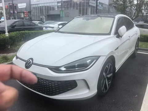 2024 VOLKSWAGEN LAMANDO,autocango,china used car exporter,china ev exporter,chinese used car exporter,chinese used ev exporter