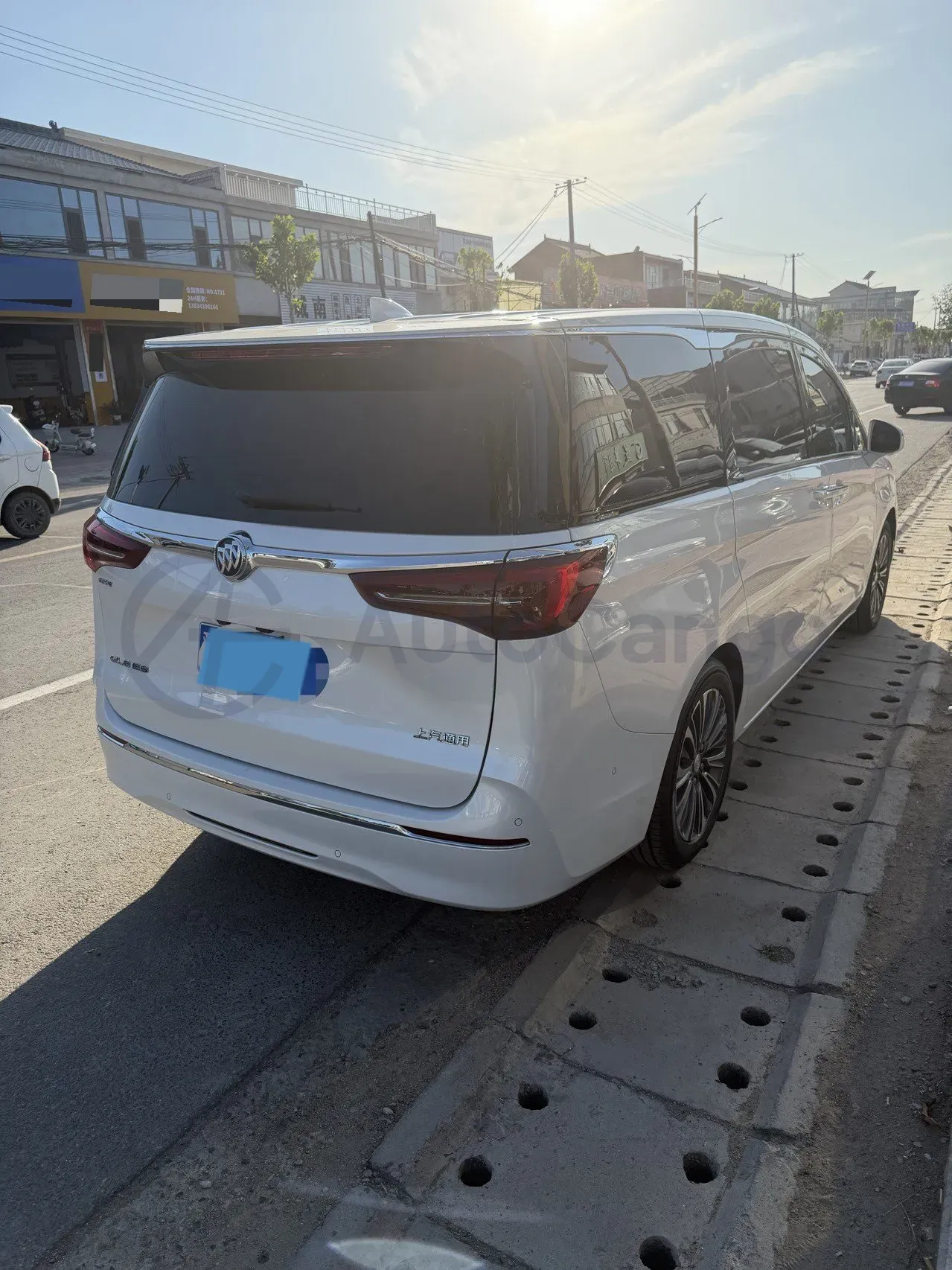 2022 Buick GL8 2.0T 237HP L4 9AT,autocango,china used car exporter,china ev exporter,chinese used car exporter,chinese used ev exporter