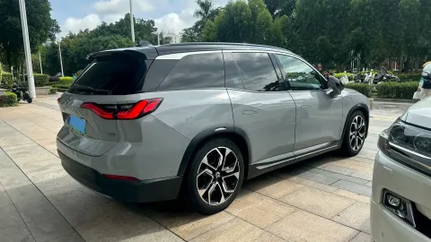 2018 NIO ES8 BEV 70KWH