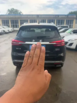 2019 HongQi HS5 2.0T 224HP L4 6AT