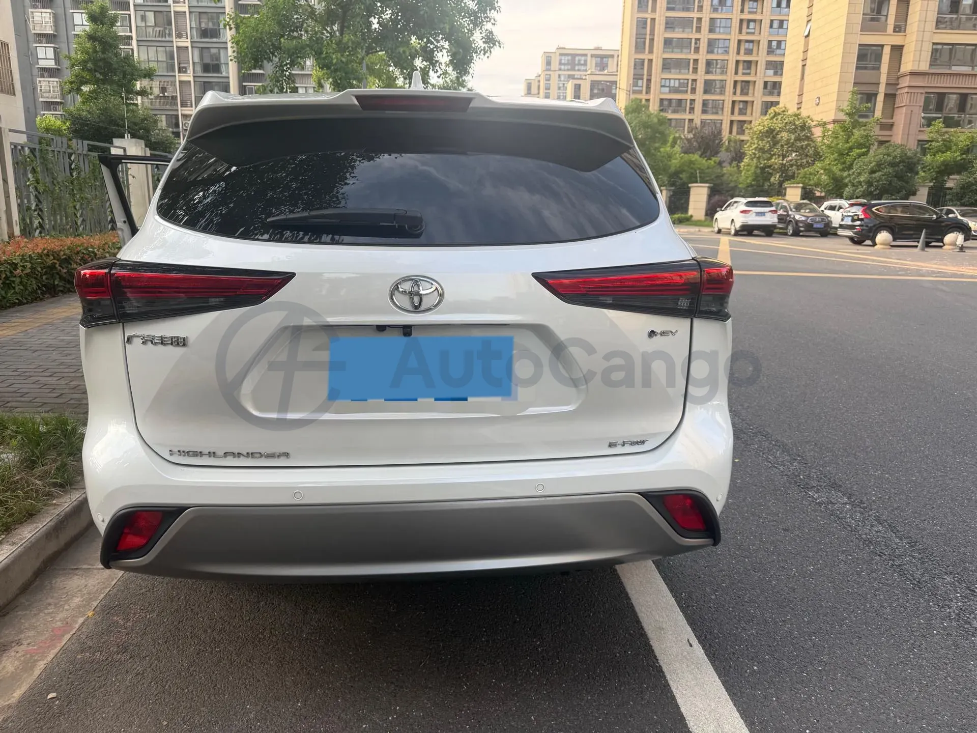 2024 Toyota Highlander 2.5L 189HP L4 E-CVT Hybrid,autocango,china used car exporter,china ev exporter,chinese used car exporter,chinese used ev exporter