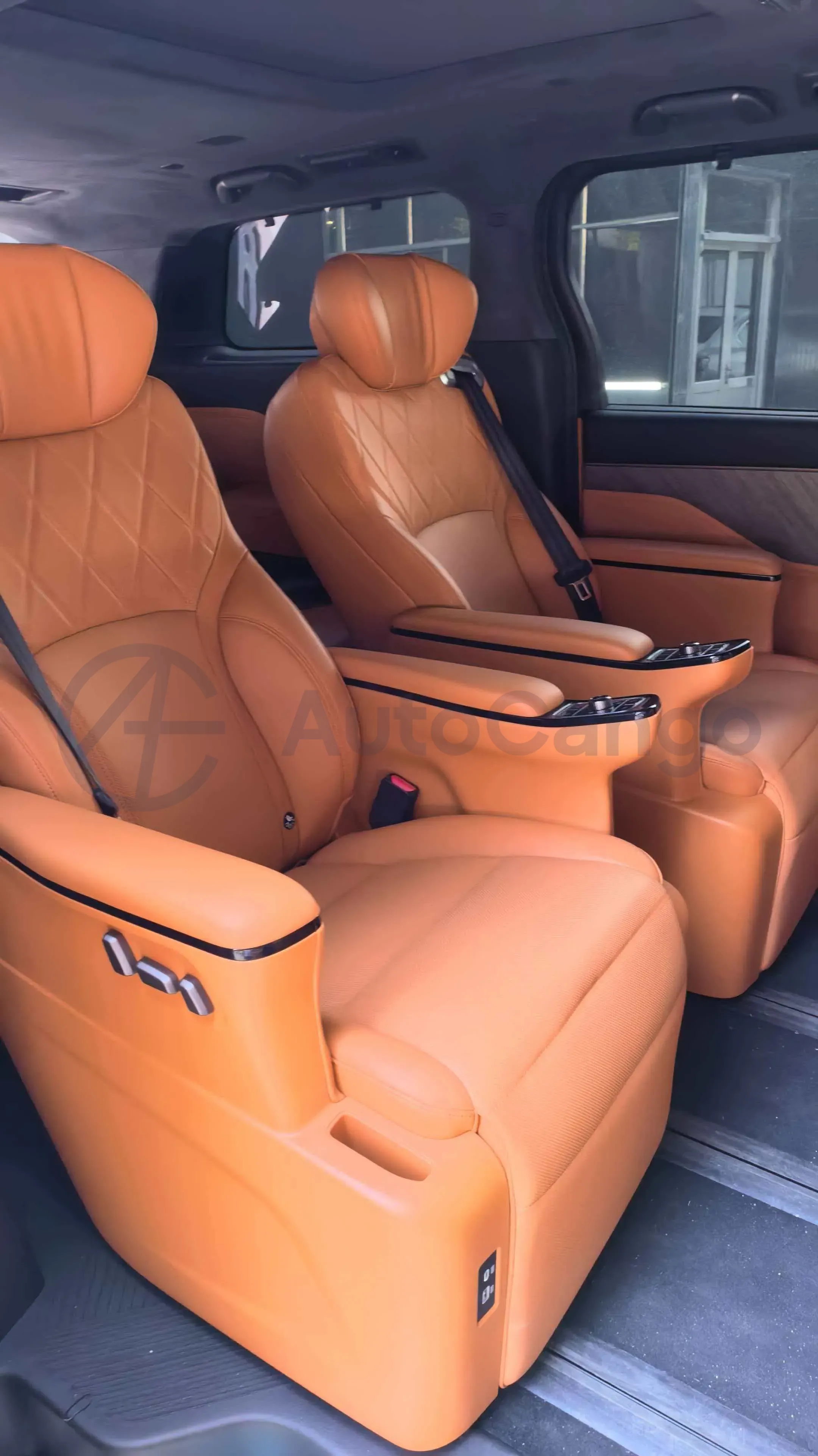 2025 WEY HighMountain 1.5T 170HP L4 4DHT PHEV,autocango,china used car exporter,china ev exporter,chinese used car exporter,chinese used ev exporter