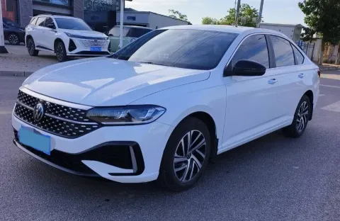 2024 VOLKSWAGEN LAVIDA,autocango,china used car exporter,china ev exporter,chinese used car exporter,chinese used ev exporter
