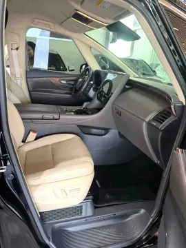 2024 Toyota Alphard 2.5L 190HP L4 E-CVT Hybrid,autocango,china used car exporter,china ev exporter,chinese used car exporter,chinese used ev exporter