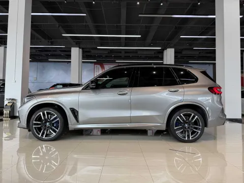 2020 BMW X5 M 4.4T 600HP V8 8AT,autocango,china used car exporter,china ev exporter,chinese used car exporter,chinese used ev exporter