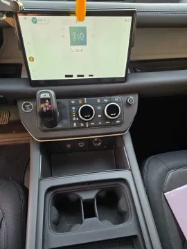 2022 Land Rover Defender 3.0T 400HP L6 8AT