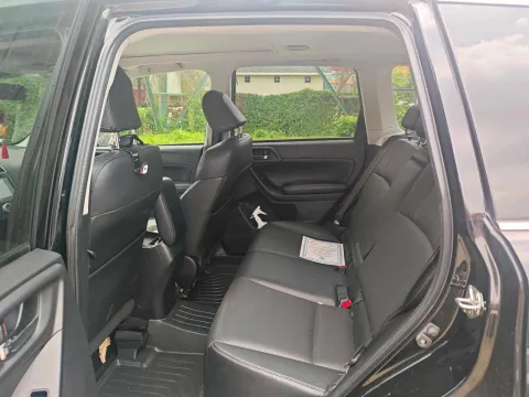 2019 BaoJun 360 1.5L 105HP L4 6MT,autocango,china used car exporter,china ev exporter,chinese used car exporter,chinese used ev exporter
