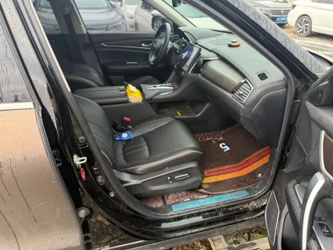 2020 Honda Avancier 2.0T 272HP L4 9AT