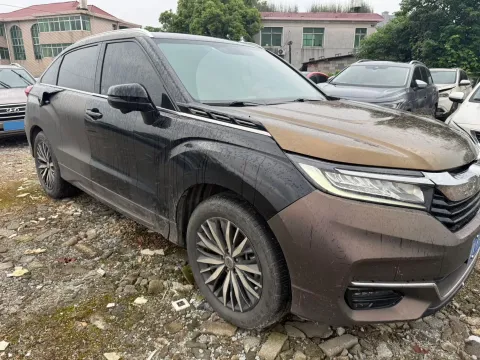 2020 Honda Avancier 2.0T 272HP L4 9AT