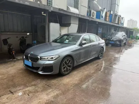 2022 BMW 5 SERIES,autocango,china used car exporter,china ev exporter,chinese used car exporter,chinese used ev exporter