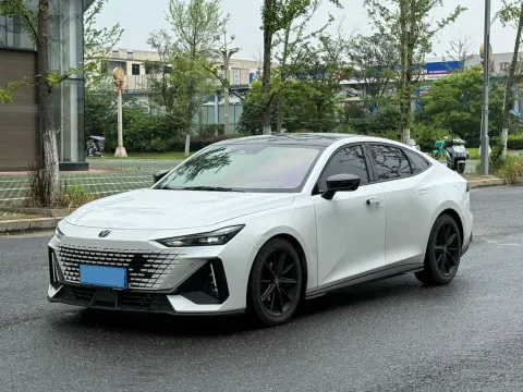 2023 CHANGAN UNI-V,autocango,china used car exporter,china ev exporter,chinese used car exporter,chinese used ev exporter