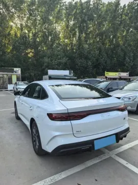 2026 BYD QinL 1.5L 101HP L4 E-CVT PHEV