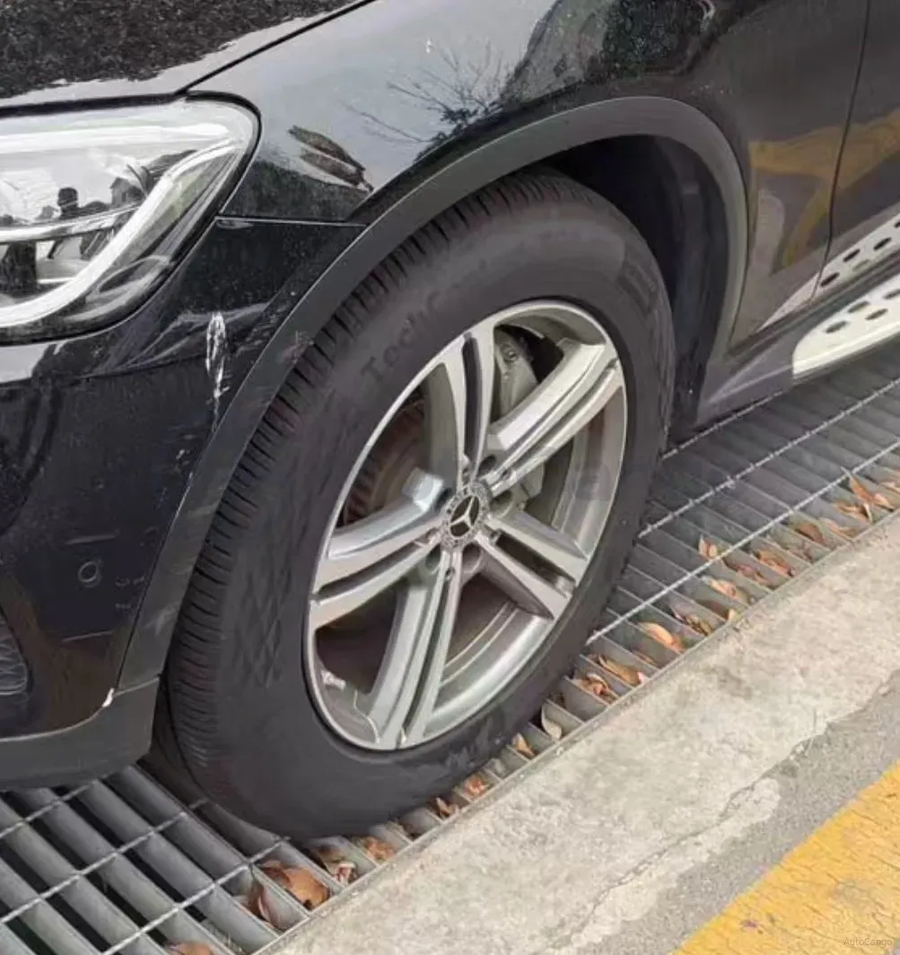2021 Mercedes-Benz GLC Class 2.0T 197HP L4 9AT,autocango,china used car exporter,china ev exporter,chinese used car exporter,chinese used ev exporter