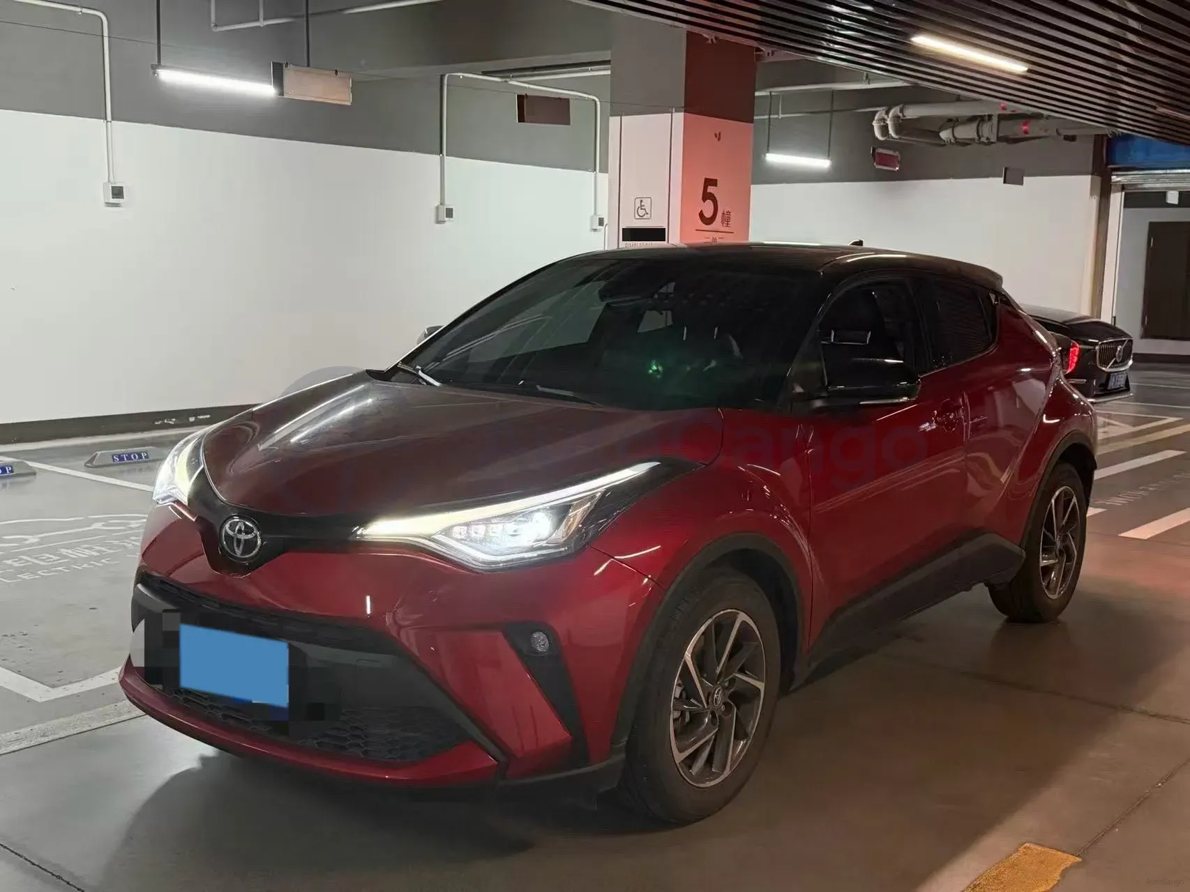 2021 Toyota C-HR 2.0L 171HP L4 CVT,autocango,china used car exporter,china ev exporter,chinese used car exporter,chinese used ev exporter
